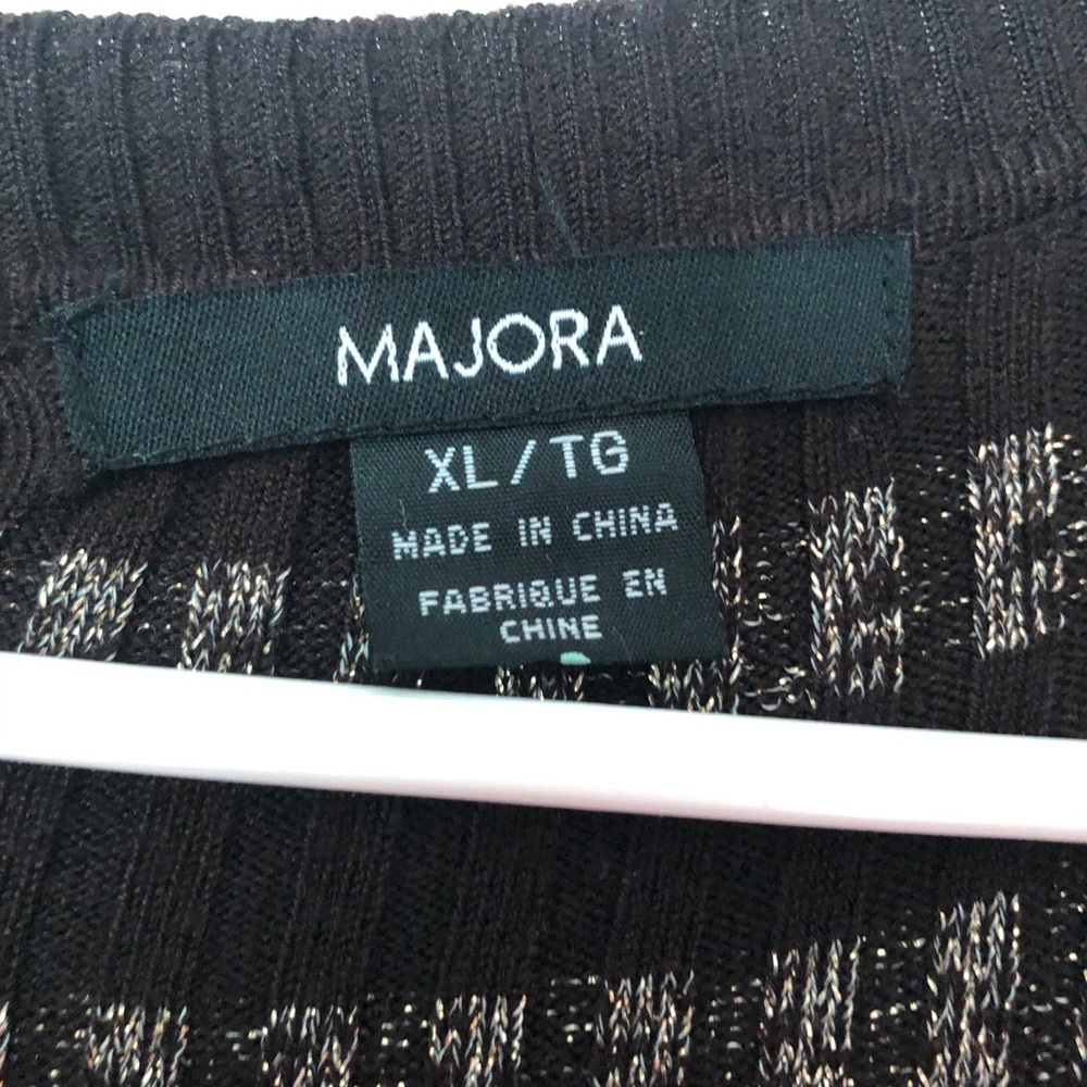V neck sweater - Picture 3 of 3